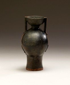 Greek - Aryballos in the Form of Head of an African - Walters 482017 - Back
