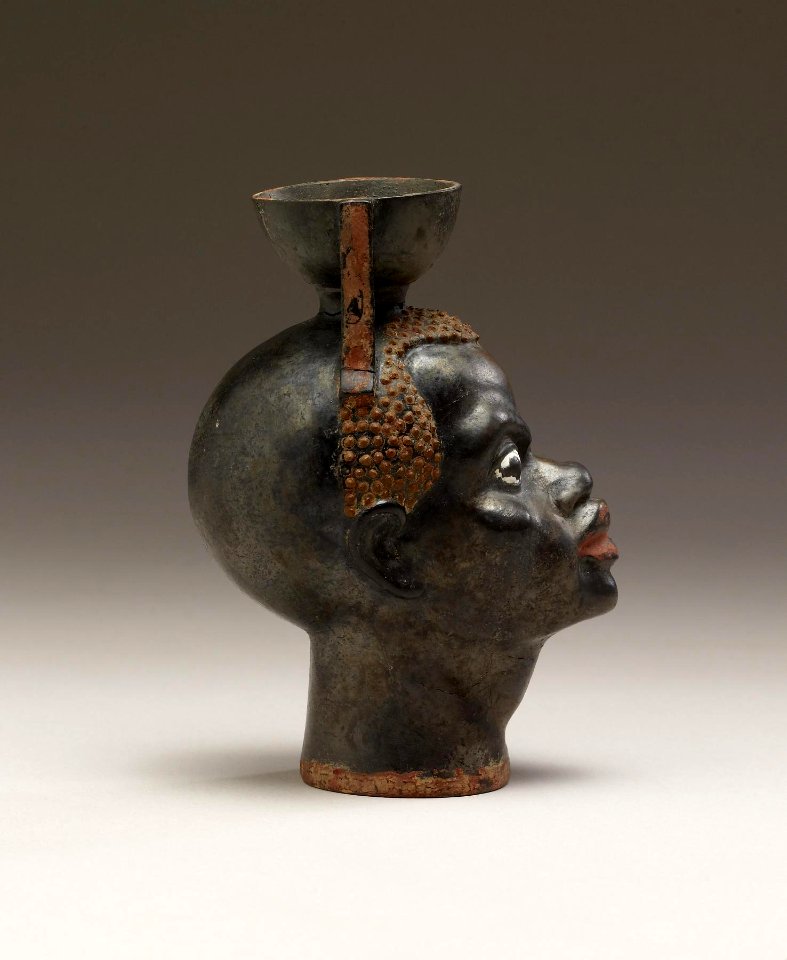 Greek - Aryballos in the Form of Head of an African - Walters 482017 - Right Side