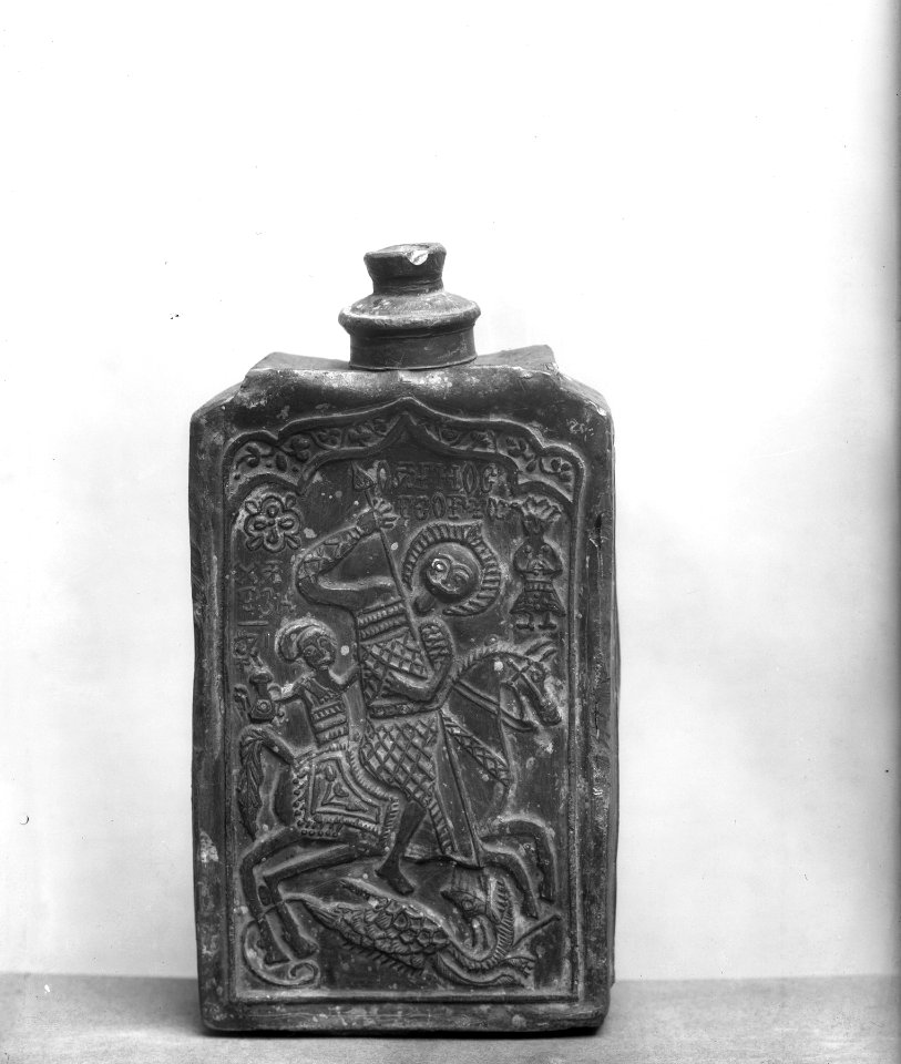 Greek - Flask with an Image of Saint George Killing the Dragon - Walters 551