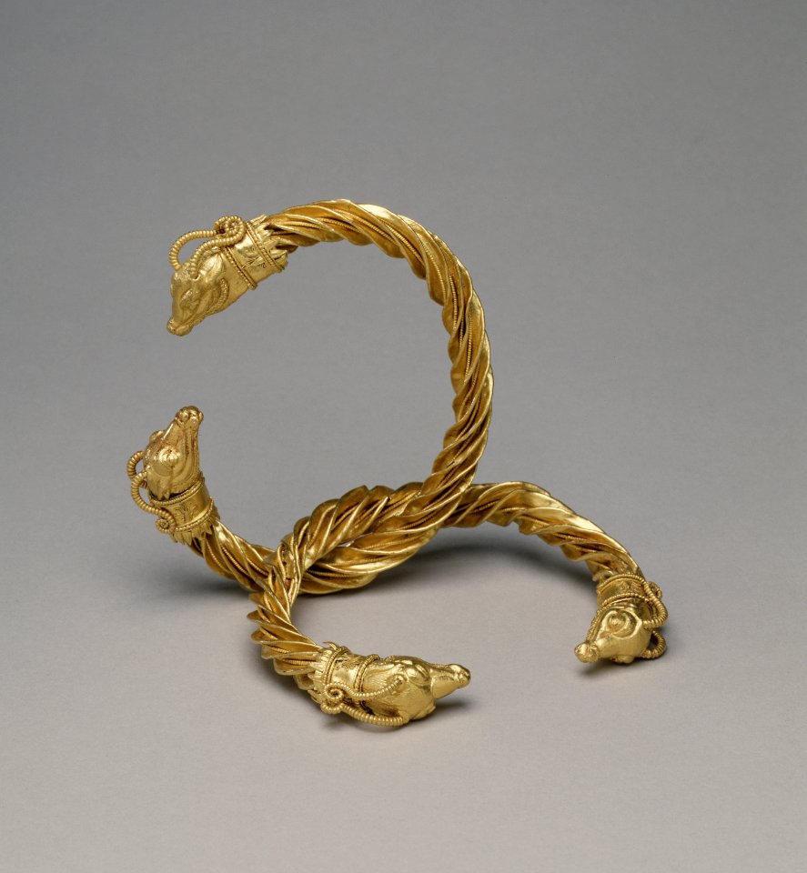 Greek - Pair of Bracelets with Antelope-Heads - Walters 572021, 572022 - Group