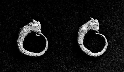 Greek - Pair of Hoop Earrings with Bull Heads - Walters 571730, 571731 photo