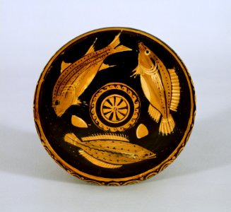 Greek - Red-Figure Fish Plate - Walters 482766 - Interior
