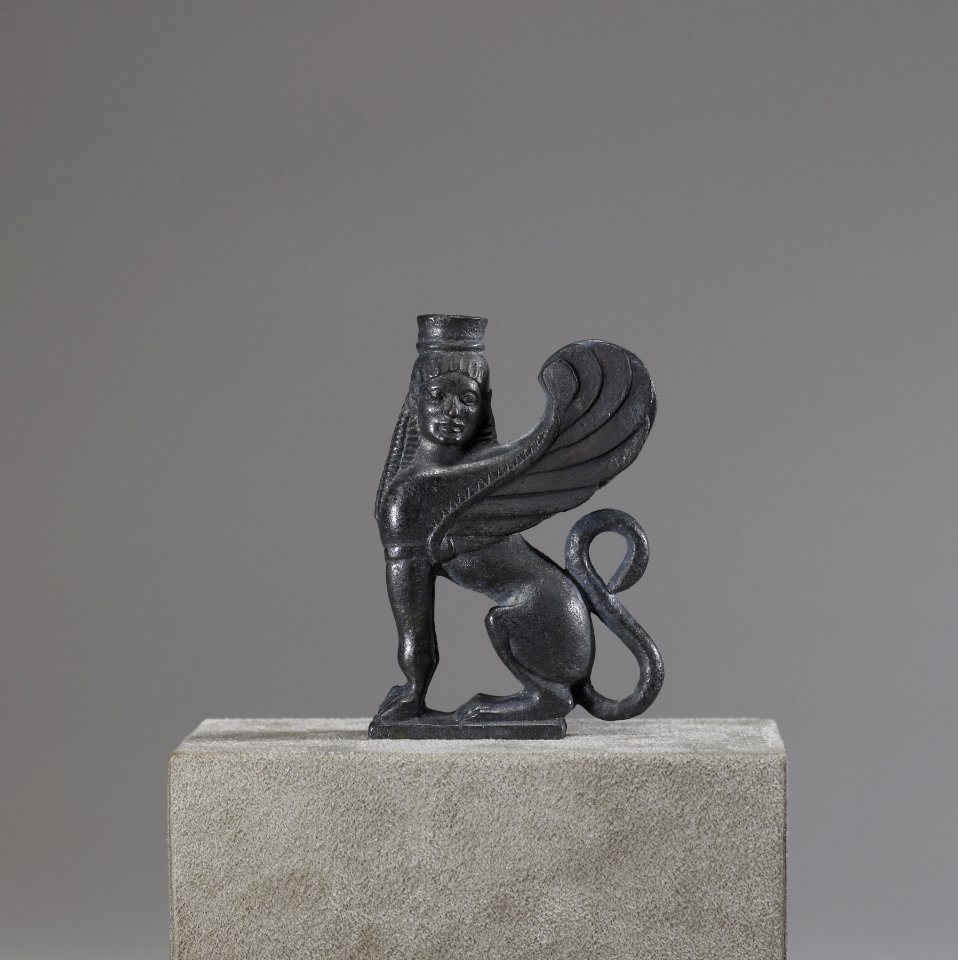 Greek - Sphinx - Walters 54770 - Profile