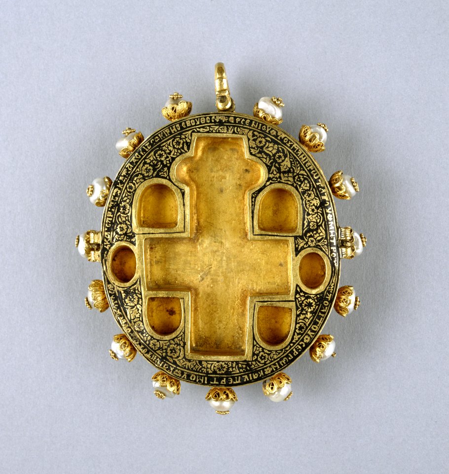 Greek - Reliquary Pendant with Virgin and Child - Walters 571511 - Interior