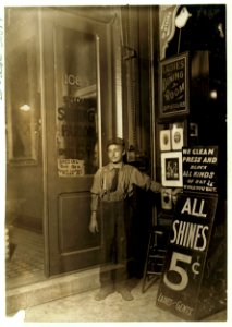 Greek Bootblack, Indianapolis, Aug., 1908, 10 P.M. LOC cph.3a50949