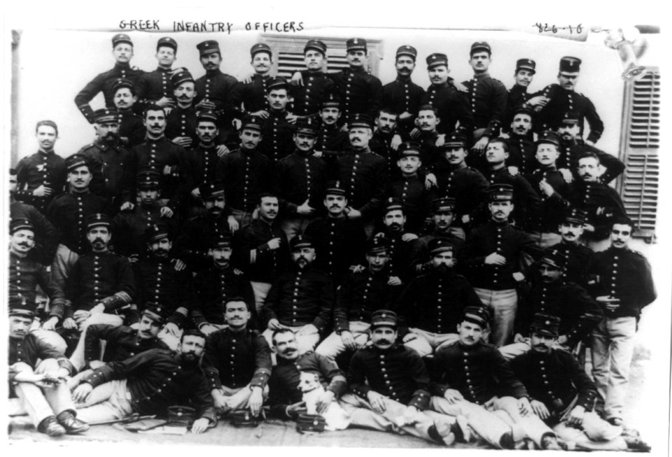 Greek infantry officers LCCN92519571