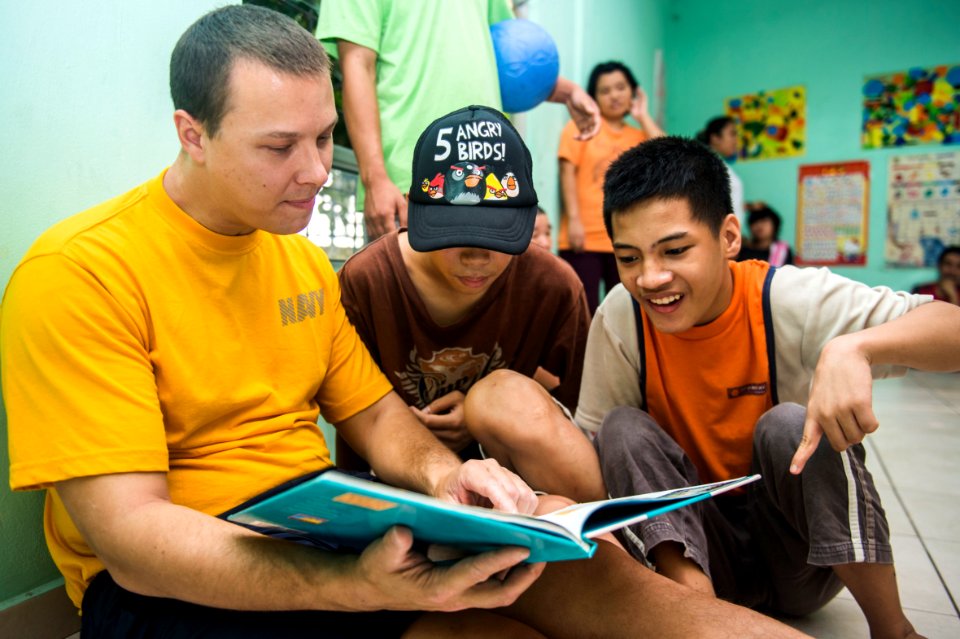 Green Bay Sailors interact with orphange children in Kota Kinabalu, Malaysia 161017-N-XM324-055