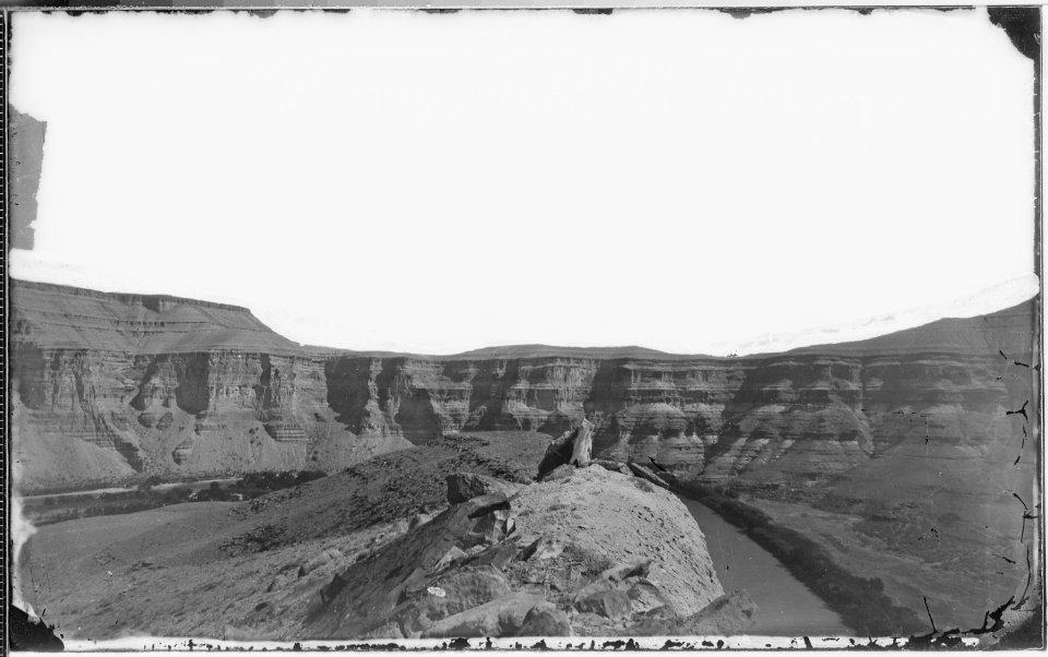 Green River, Canyon of Desolation. Sumner's Amphitheater - NARA - 517174