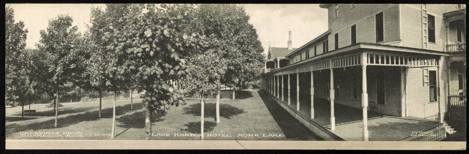 Greetings from Muskegon, Mich., Lake Harbor Hotel, Mona Lake LCCN2013647165