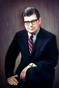 Former National Cancer Institute director Frank Rauscher (1972 - 1976)