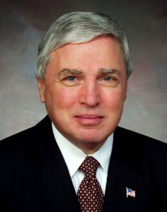Former National Cancer Institute director Andrew von Eschenbach (2001 - 2006) (2)