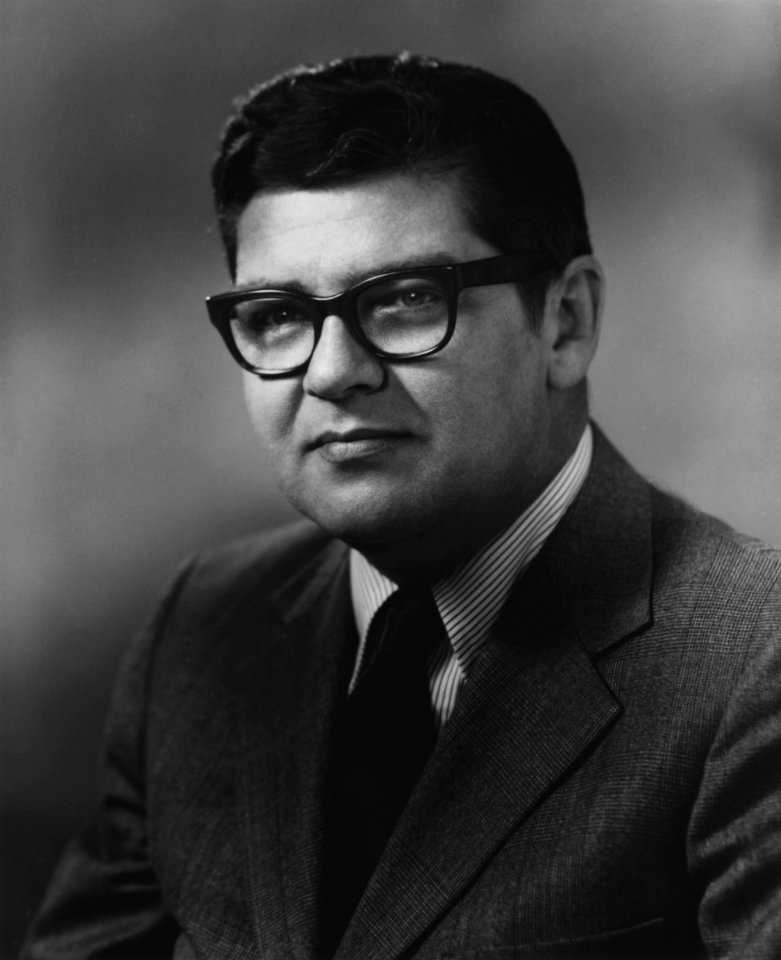 Former National Cancer Institute director Frank Rauscher (1972 - 1976) (1)