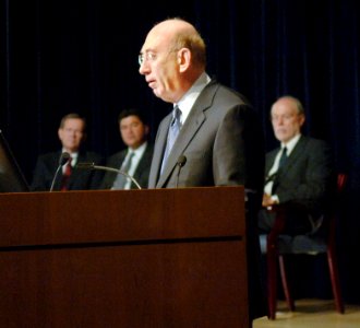 Former National Cancer Institute director John Niederhuber (2006 - 2010)