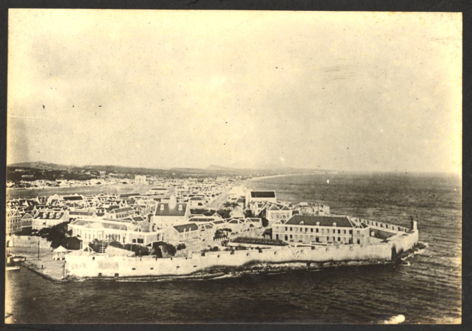 Fort Amsterdam, Punda. Willemstad, Curaçao - BNA-DIG-HARTOG-ALBUM-CURACAO-042