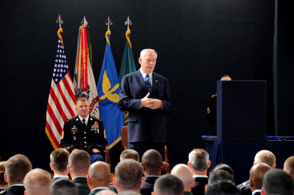 Former SMA visits, addresses NCOA grads (6217187657)