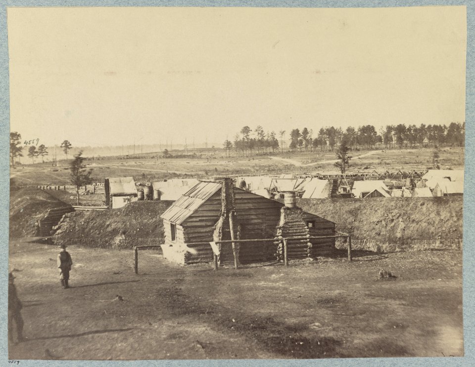 Fort Burnham (previously Confederate Fort Harrison) Confederate Picket Line and Fork in background LCCN2012648024