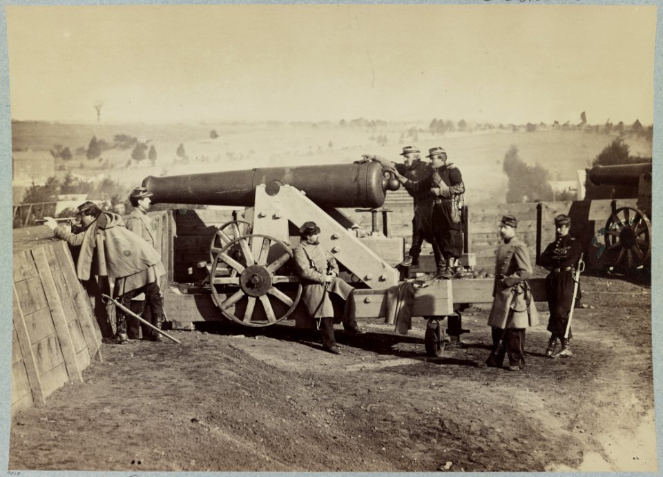 Fort Gaines - officers of 55th New York Infantry LCCN2013647854