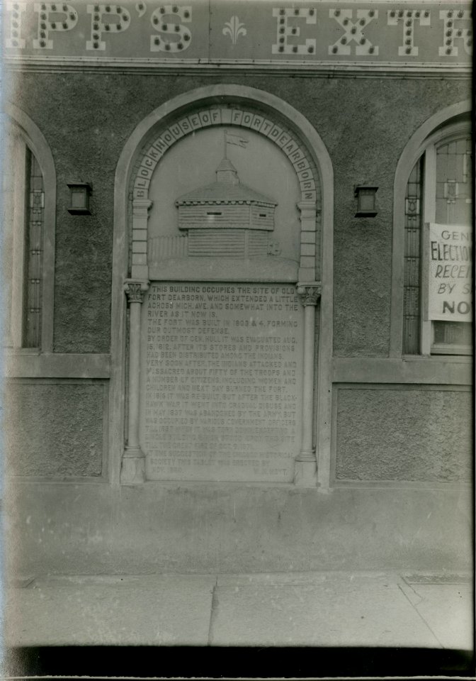 Fort Dearborn commemorative tablet, Hoyt Building, Chicago, early 20th century (NBY 773)