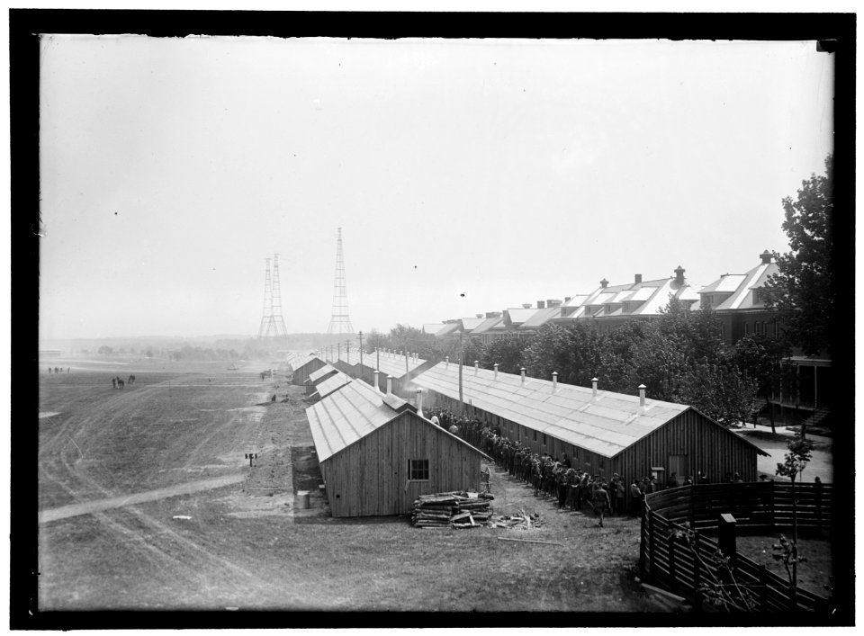 FORT McHENRY. GROUPS LCCN2016867746