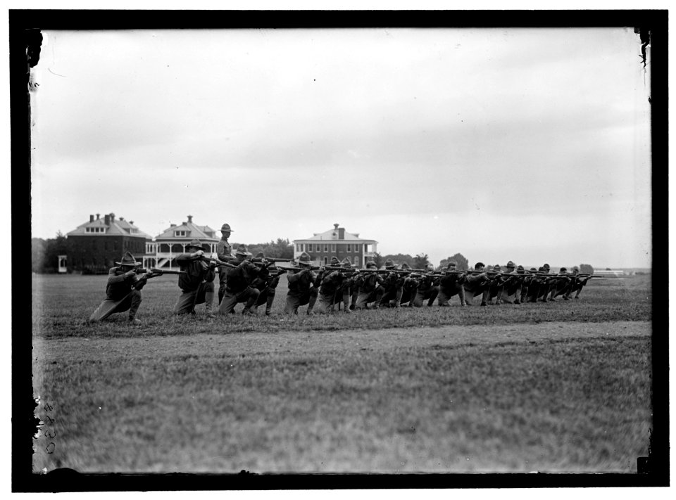 FORT MYER OFFICERS TRAINING CAMP LCCN2016867838