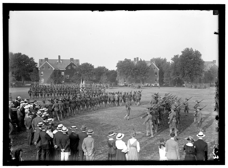 FORT MYER OFFICERS TRAINING CAMP LCCN2016867851