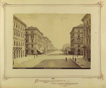 Andrássy (Sugár) út a Városliget felé nézve, előtérben a Nagymező utca kereszteződése, 1878 körül - Budapest, Fortepan 82162 photo