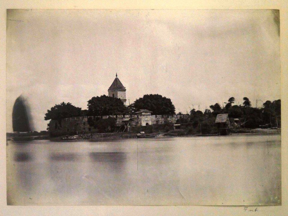 Fort, Pearl River, Canton by Lai Afong c1880 (cropped)