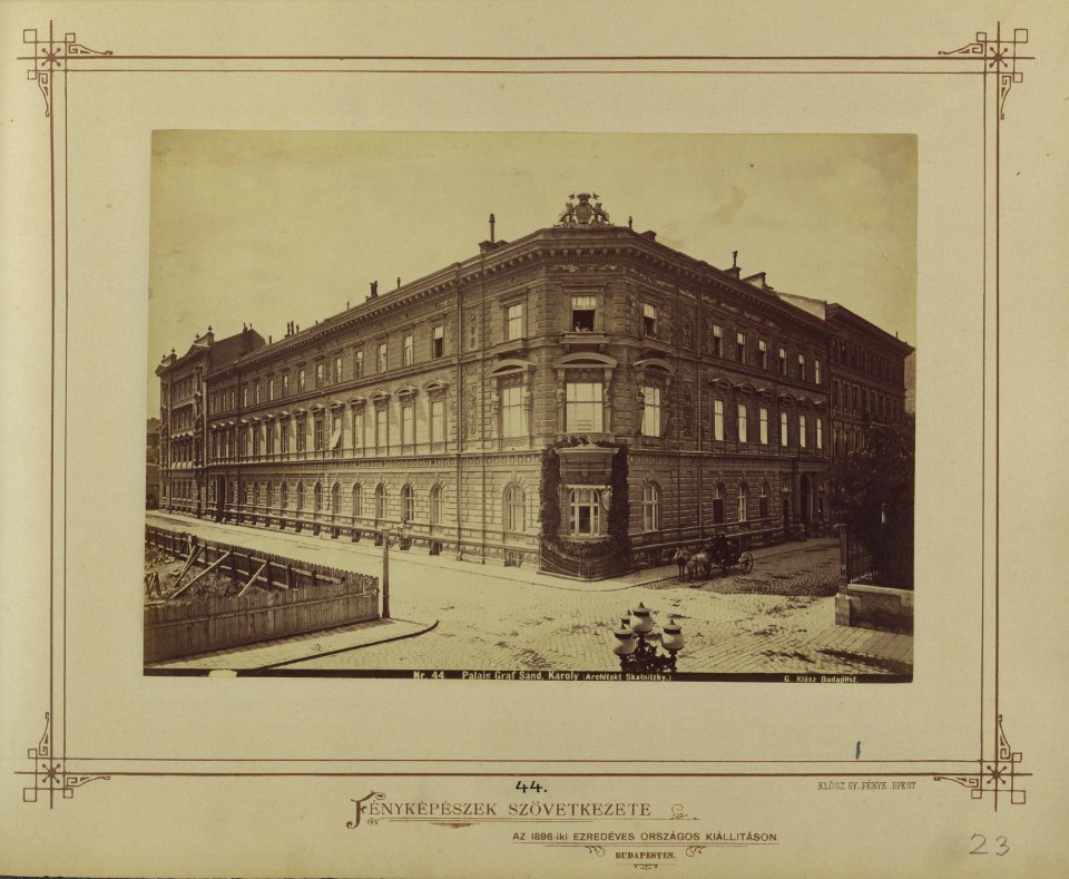 Öt Pacsirta utca - Múzeum utca sarok, Károlyi Sándor palotája. Jobbra a Múzeumkert, 1872 körül - Budapest, Fortepan 82100