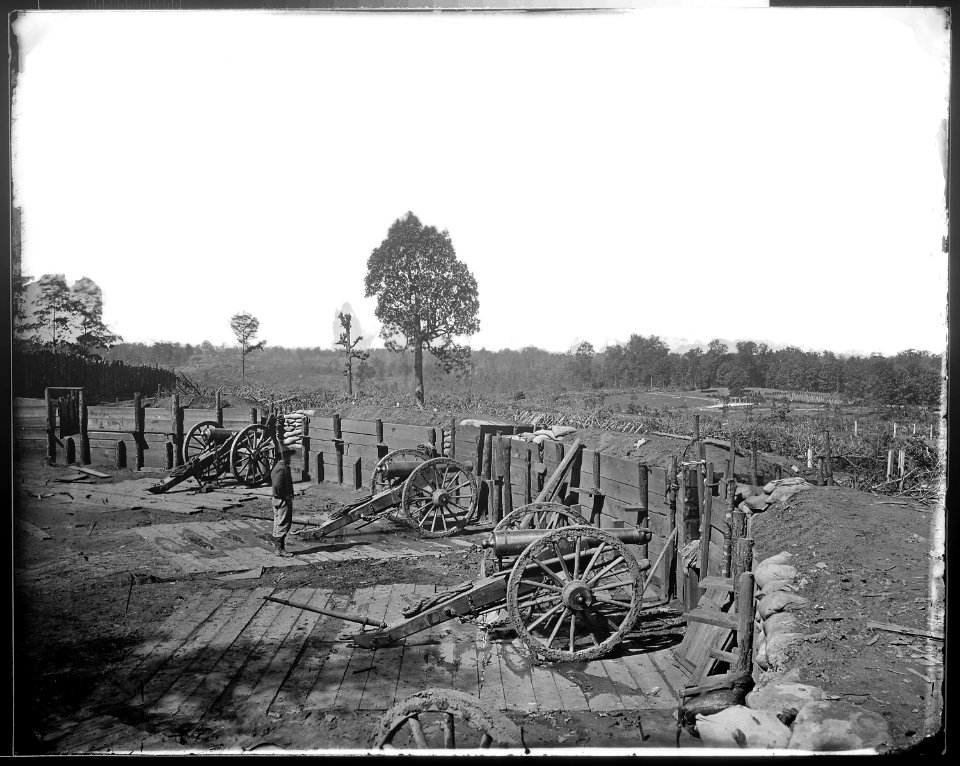 Fortifications in front of Atlanta, Ga., 1864 (4152925927)