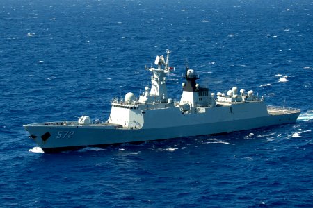 Forty Ships and Submarines Steam in Close Formation During RIMPAC - Hengshui (572) 160728-N-SI773-1974 (cropped)