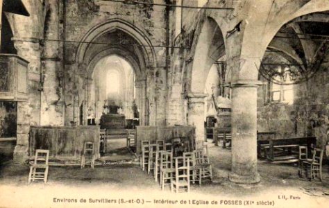 Fosses (95), église St-Étienne, vue intérieure au début du XXe siècle photo