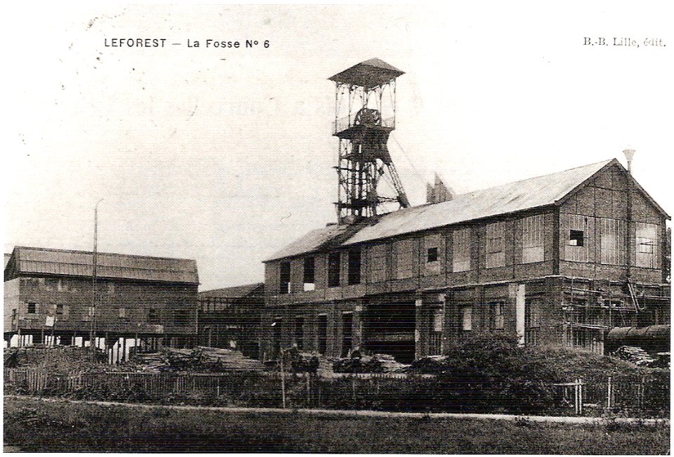 Fosse 6 à Leforest vers 1930