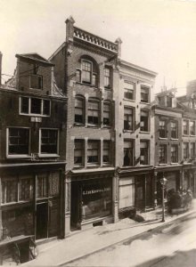 Foto van pand G.J. de Koning & Zn. aan de Leidsestraat 69, na verbouwing, objectnr 1811.3