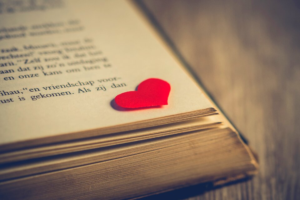 Romance the heart of in love