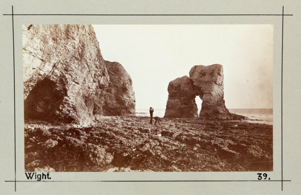 Fotografi av Freshwater bay. Isle of Wight, England - Hallwylska museet - 106698