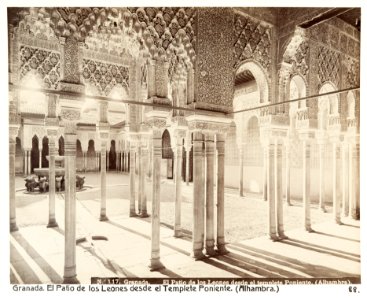 Fotografi av Granada. Alhambra, El Patio de los Leones desde el templete poniente - Hallwylska museet - 104834