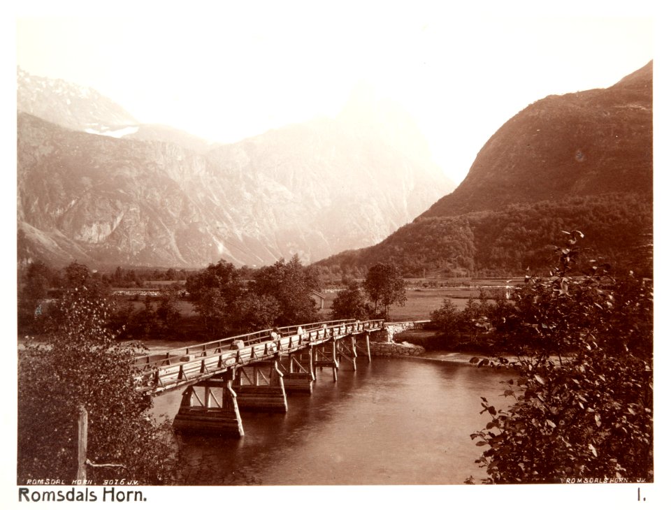Fotografi av Romsdals horn, Norge - Hallwylska museet - 105690