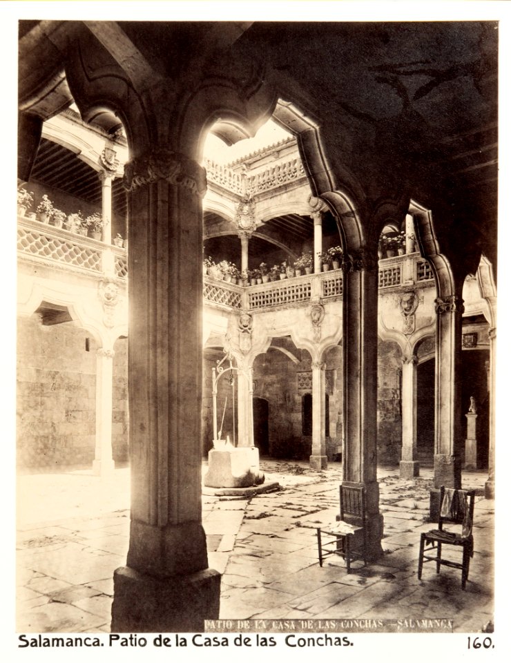 Fotografi av Salamanca. Patio de la Casa de las Conchas - Hallwylska museet - 105341