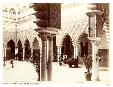 Fotografi av Sevilla. Alcázar, Patio de las Doncellas - Hallwylska museet - 104788