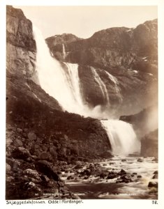 Fotografi av Skjaeggedalsfossen. Odde i Hardanger, Norge - Hallwylska museet - 105724 photo