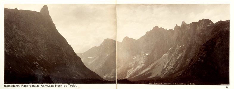 Fotografi av Romsdals horn och Troldt. Romsdalen, Norge. Panorama - Hallwylska museet - 105695