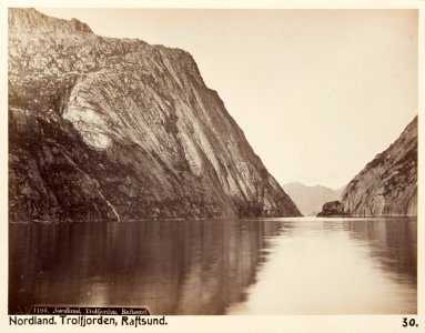 Fotografi av Trolfjorden, Raftsund. Nordland, Norge - Hallwylska museet - 105847
