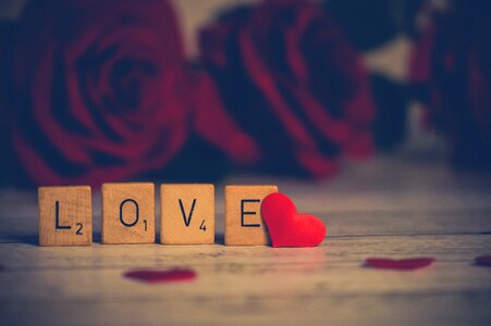 In love romantic wallpaper photo