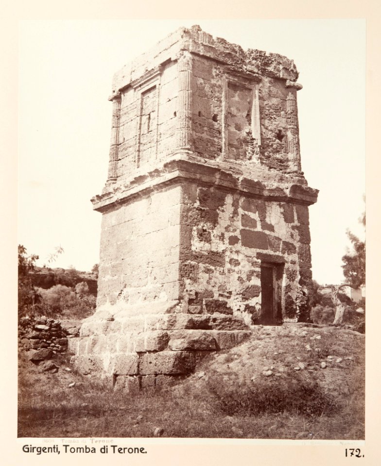 Fotografi från Agrigento på Therons grav - Hallwylska museet - 104080
