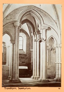 Fotografi från domkyrkan i Trondheim - Hallwylska museet - 104310