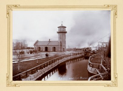Fotografi från Ljusne. Spruthuset och kanalbron - Hallwylska museet - 106821