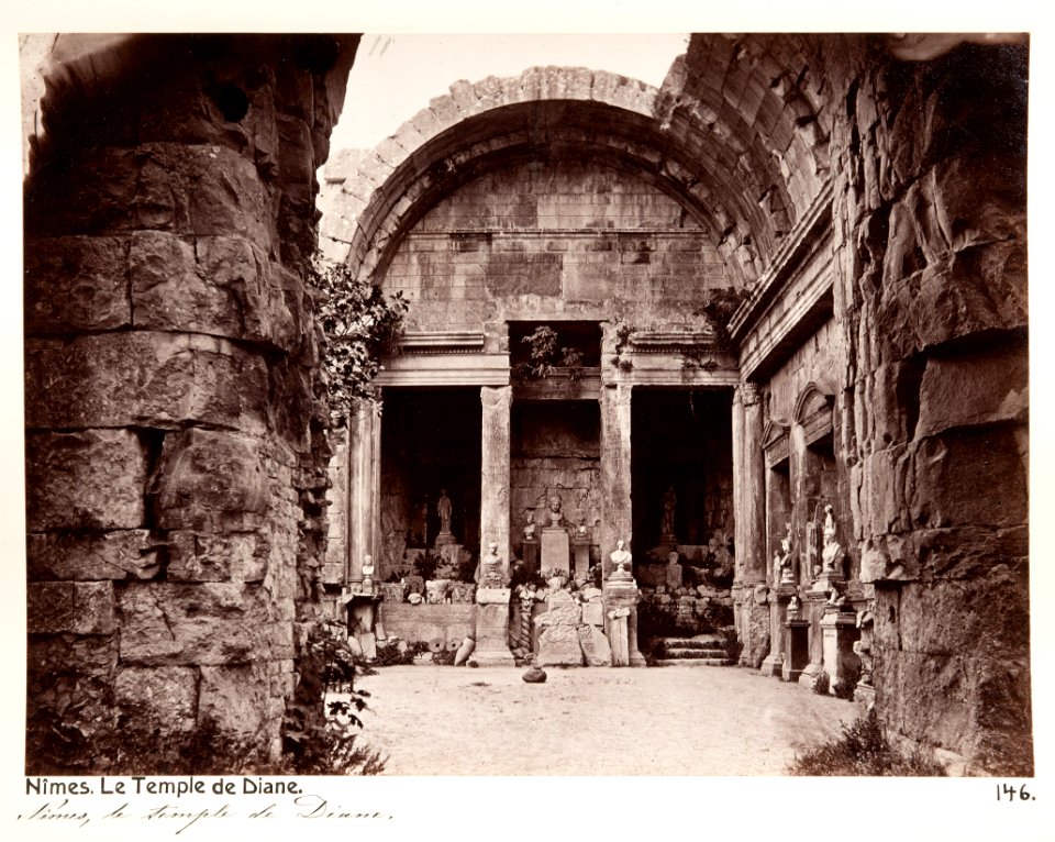 Fotografi på Dianas tempel i Nîmes - Hallwylska museet - 107238
