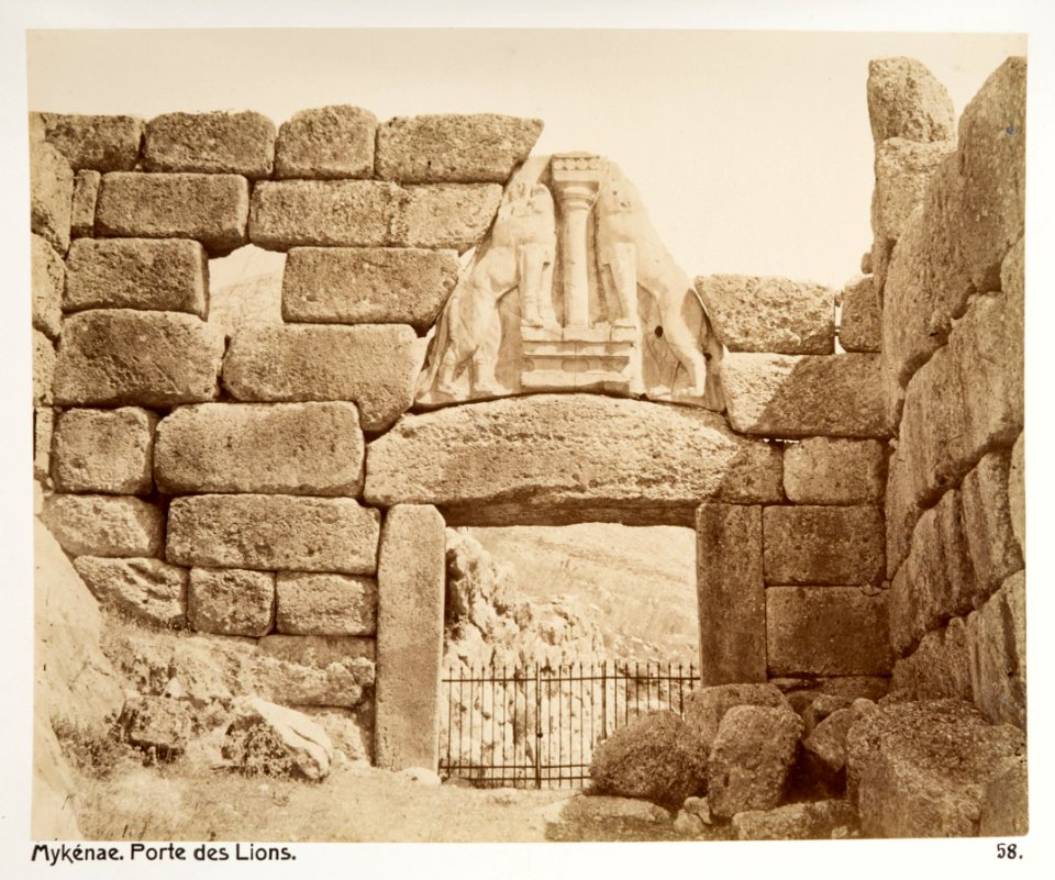 Fotografi på Lejonporten i Mykene, Grekland - Hallwylska museet - 104616