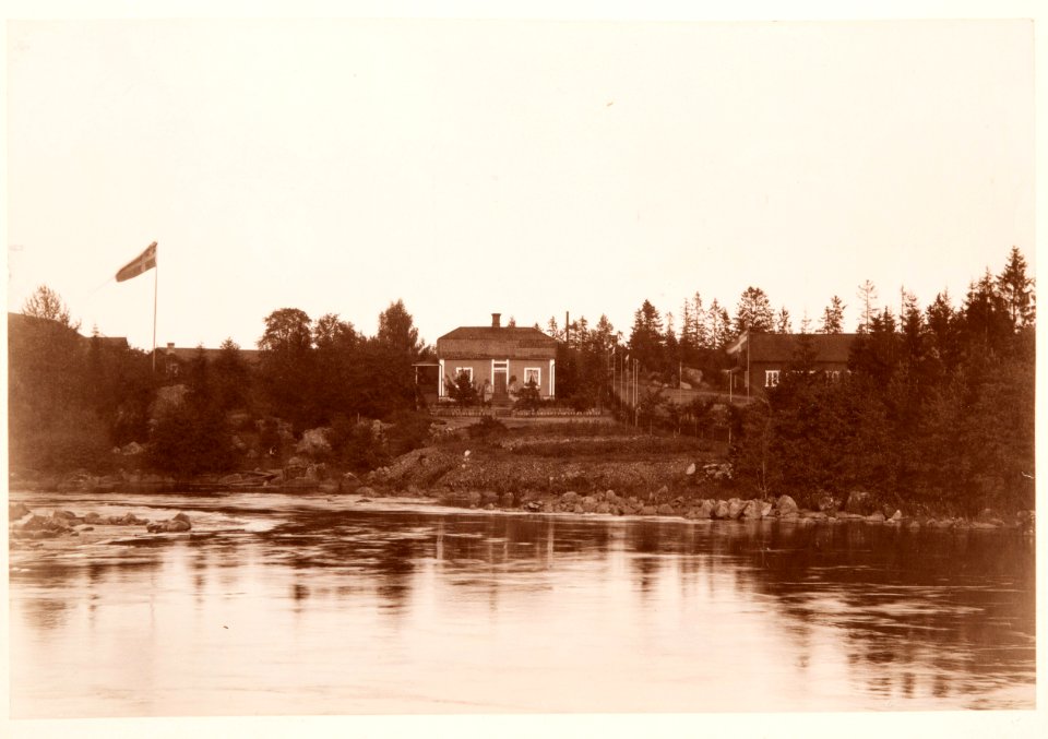 Fotografi från älven strax norr om Ljusne - Hallwylska museet - 106801
