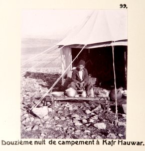 Fotografi från tältläger i Hauwar - Hallwylska museet - 104222